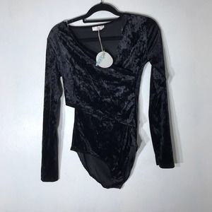 NWT Hummingbird Velour V-Neck Layered Body Suit